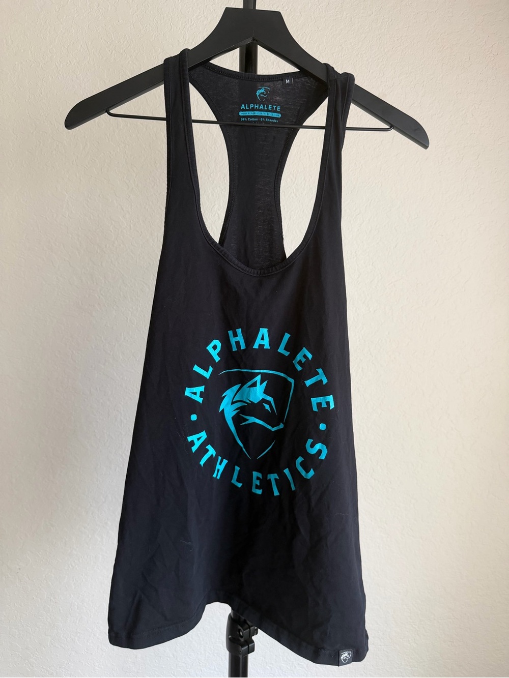 Alphalete Stringer Tank Top Black Wolf Medium M Performance Fit Men's